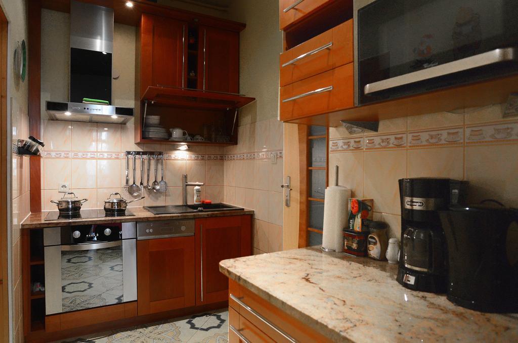 קרקוב Pokoje Goscinne Victoria מראה חיצוני תמונה